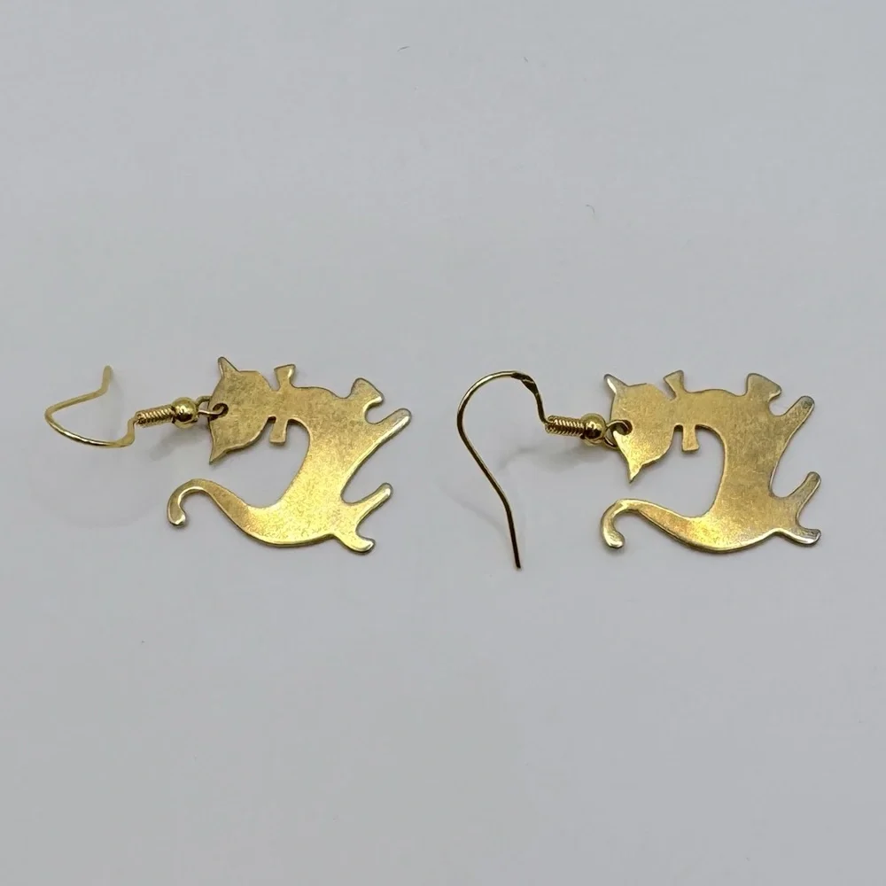 VINTAGE Gold-Tone Cat Dangle Earrings